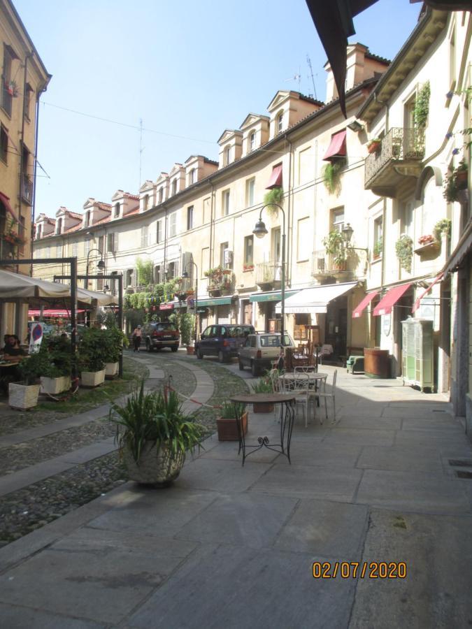 La finestra sul Balon Apartment Torino Exterior foto