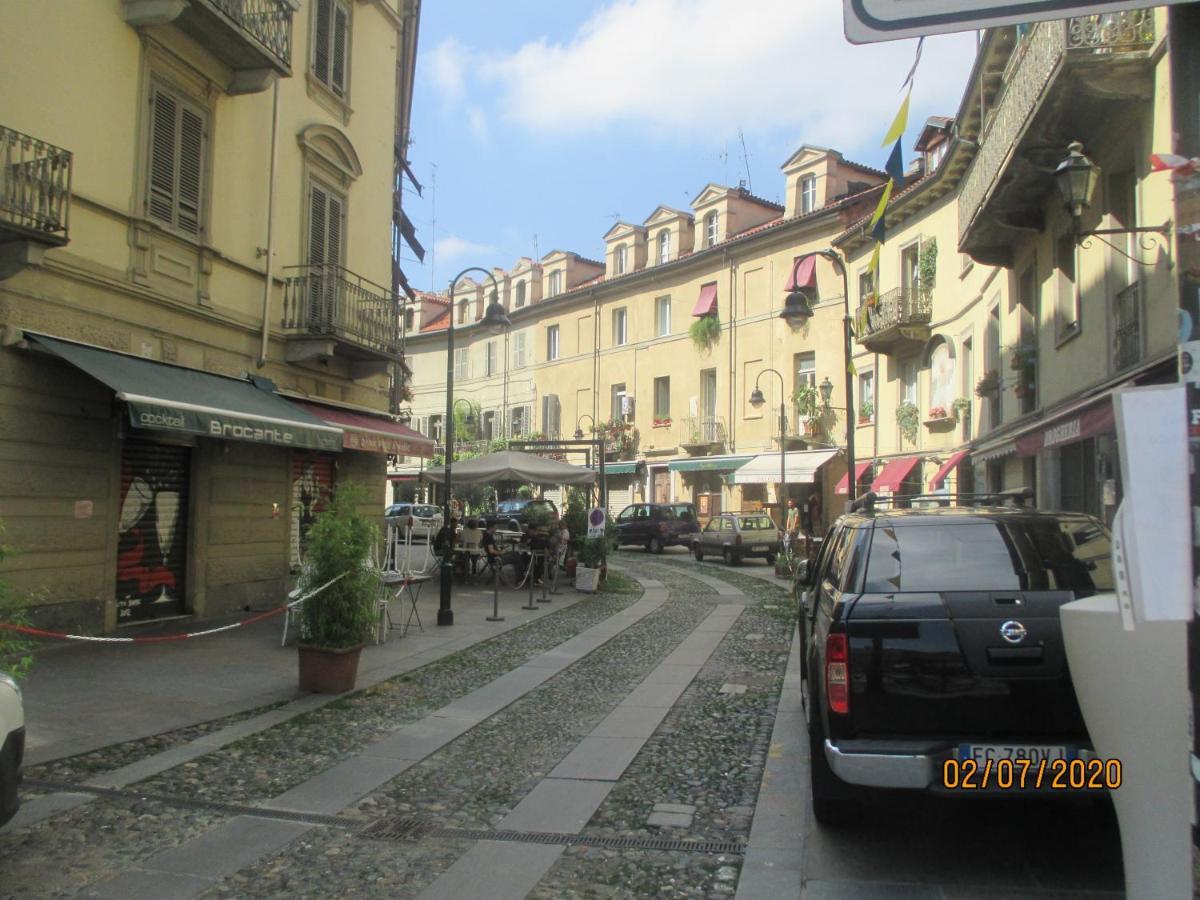 La finestra sul Balon Apartment Torino Exterior foto